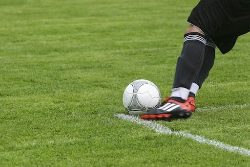 pied footballeur