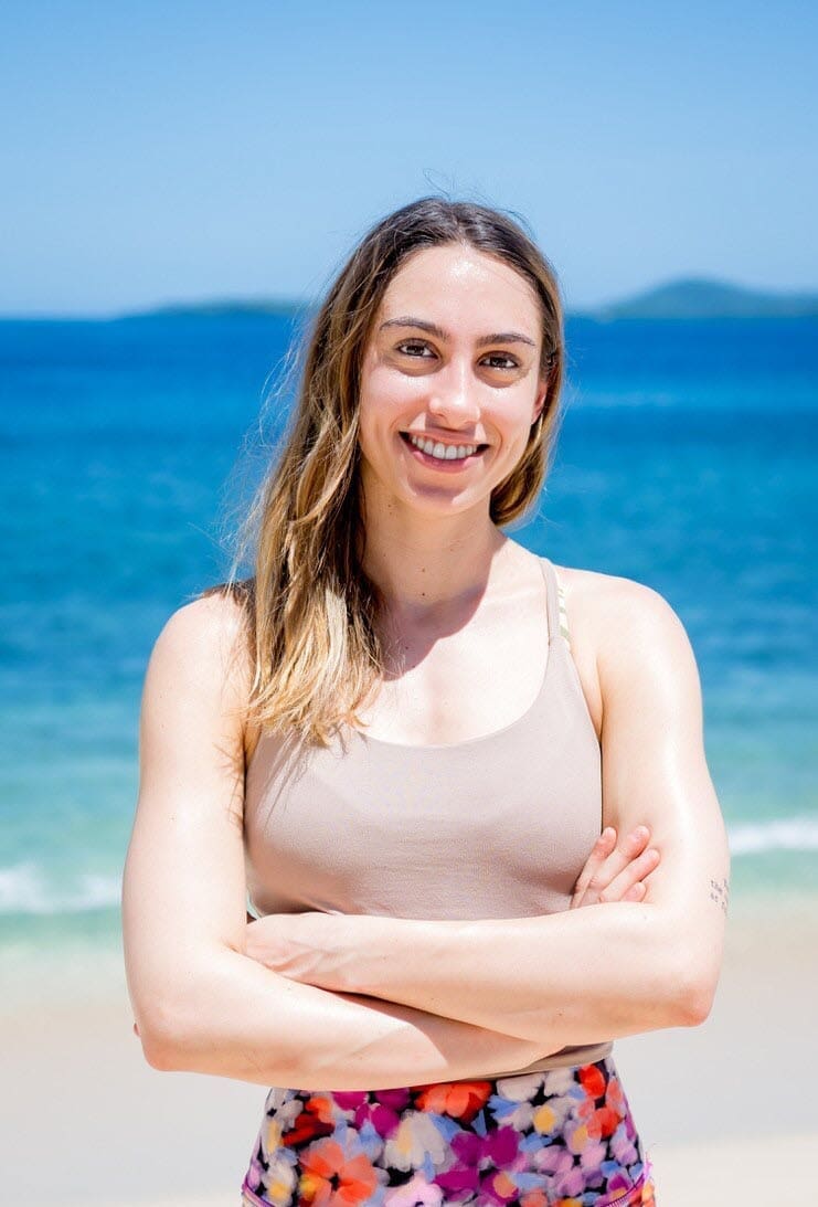 découvrez cassandre, l'icône tragique de la mythologie grecque, dont le destin funeste et les prédictions ignorées fascinent encore aujourd'hui. plongez dans son histoire poignante, symbole de la connaissance maudite et du désespoir.