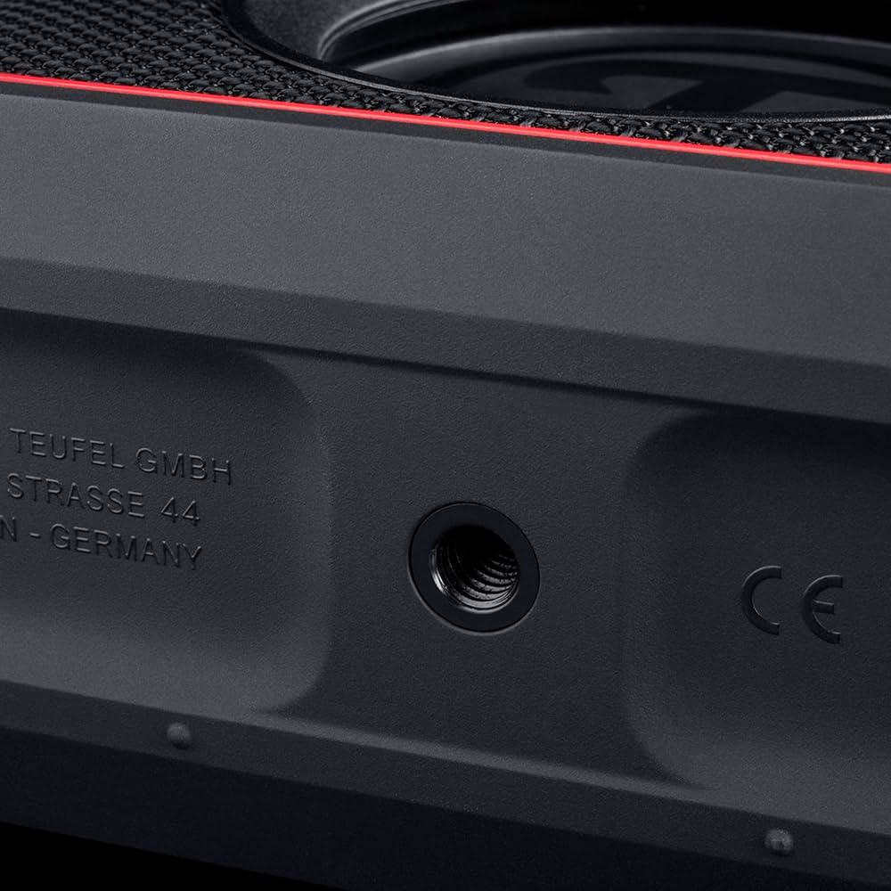 découvrez le teufel rockster neo, un haut-parleur portable offrant un son puissant et immersif. parfait pour vos sessions musicales en extérieur, il allie design moderne et performance acoustique exceptionnelle. ne ratez pas l'occasion d'améliorer votre expérience audio !