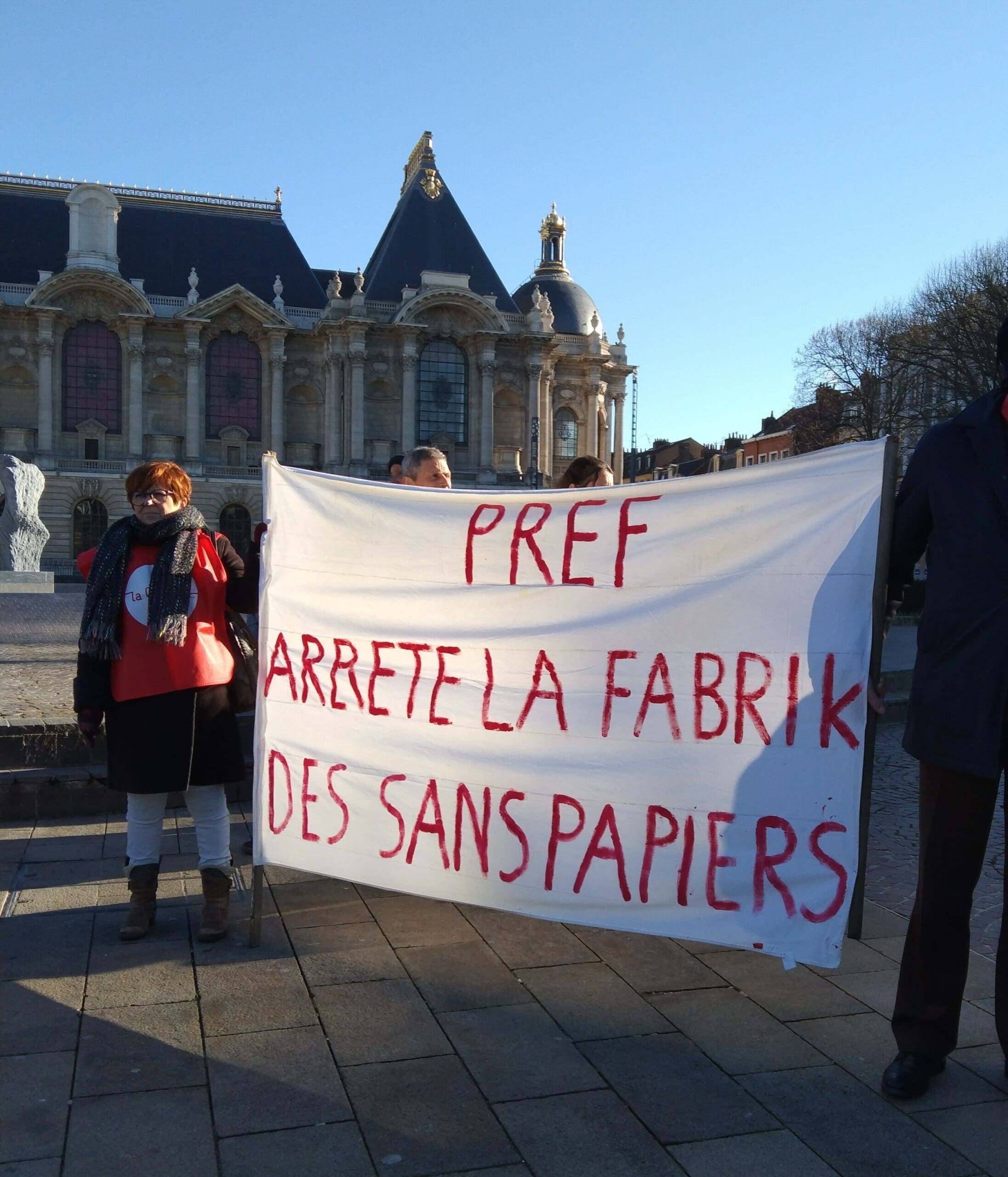 découvrez l'importance de la vie privée en ligne face aux défis posés par le scan de messages. analysez comment ces technologies peuvent impacter votre sécurité personnelle et vos données sensibles, et apprenez à protéger votre vie privée dans un monde numérique en constante évolution.