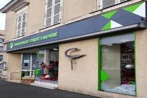 découvrez les pharmacies de garde au mans pour bénéficier d'une assistance médicale en dehors des horaires habituels. trouvez facilement une pharmacie ouverte près de chez vous pour vos urgences médicales.