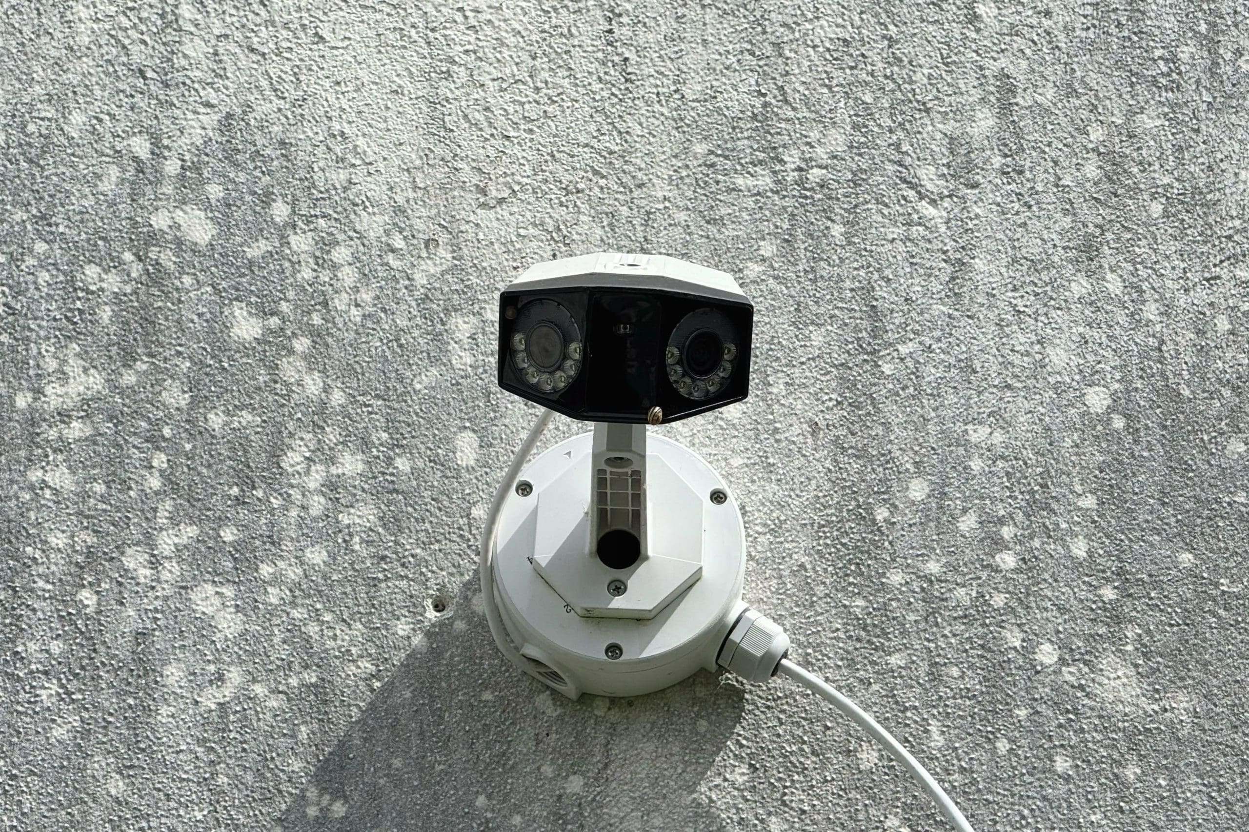découvrez comment l'intelligence artificielle améliore les performances des caméras reolink. analyse intelligente, détection précise et surveillance optimisée pour la sécurité de votre maison ou entreprise.