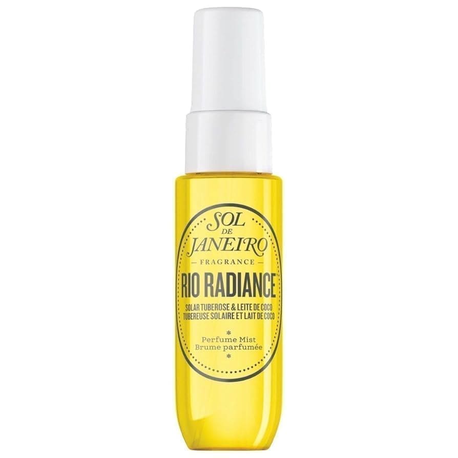 découvrez la brume rio, un parfum rafraîchissant inspiré des plages brésiliennes, idéal pour apporter une touche exotique à votre quotidien. laissez-vous séduire par ses notes légères et envoûtantes.