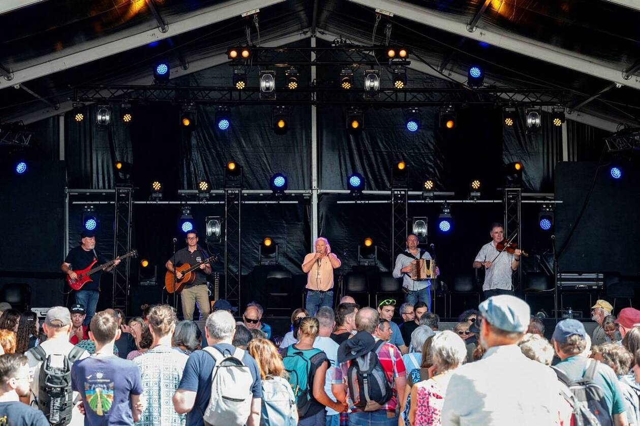 découvrez comment noz auray mettra la culture à l’honneur en 2025 : animations, événements, initiatives locales et partage au cœur de la vie aurayenne. toutes les infos à ne pas manquer !