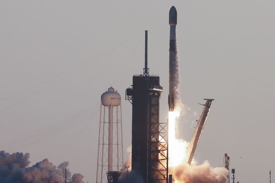 découvrez tout sur starlink v3, la nouvelle génération de satellites rapides d'elon musk offrant une connexion internet encore plus performante et fiable partout dans le monde.