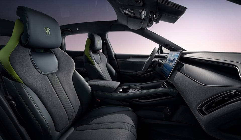 découvrez le suv hybride byd : performance, technologie et efficacité énergétique réunies pour une expérience de conduite innovante et respectueuse de l'environnement.