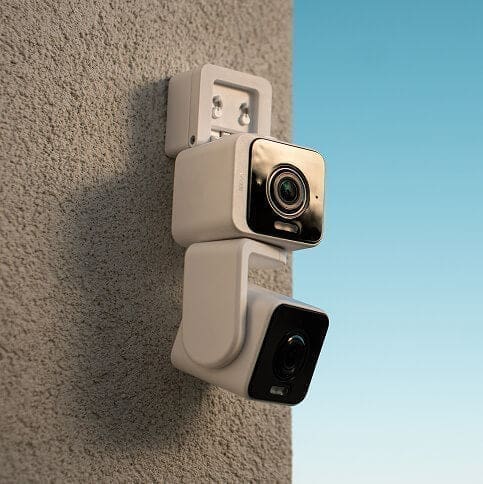 découvrez la caméra wyze pour surveillance extérieure : une solution fiable, abordable et facile à installer pour protéger votre maison jour et nuit.