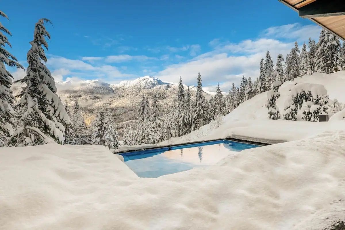 découvrez comment économiser cet hiver pour profiter d'un séjour inoubliable dans un airbnb cet été. astuces pratiques et conseils budget pour préparer vos vacances en toute sérénité.