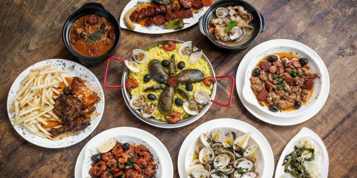 découvrez les spécialités culinaires madrilènes, un voyage savoureux au cœur des traditions gastronomiques de madrid.