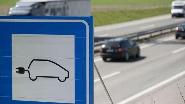 bmw met fin à l'abonnement pour les sièges chauffants et envisage de nouvelles options payantes pour enrichir l'expérience de ses clients.