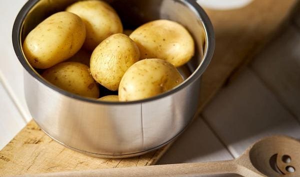 découvrez les bienfaits de la fécule de pomme de terre et nos astuces pour l'utiliser facilement dans vos recettes et soins naturels.
