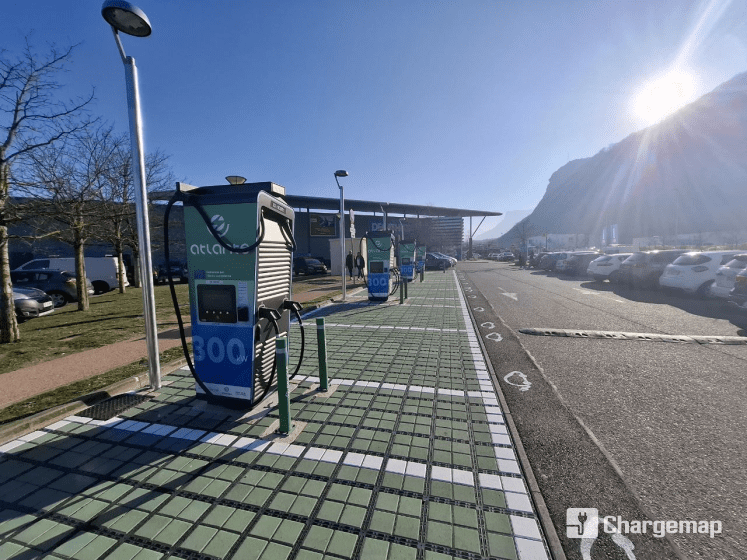 découvrez les projets et nouveautés prévus pour la rue de comboire en 2025, un lieu en pleine transformation et développement.